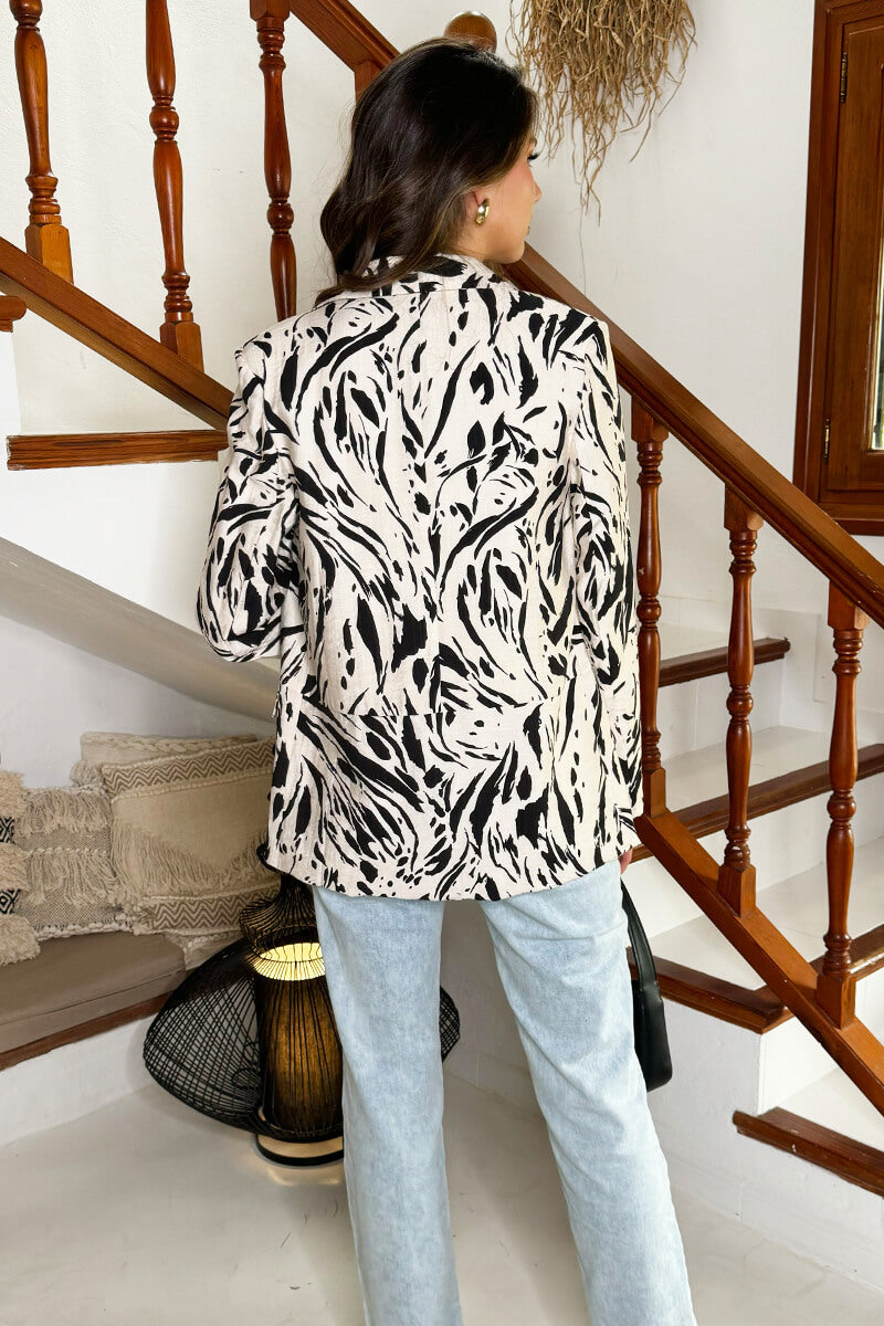 Cream And Black Brush Stroke Print Shawl Collar Open Front Blazer Cream And Black Brush Stroke Print Shawl Collar Open Front Blazer