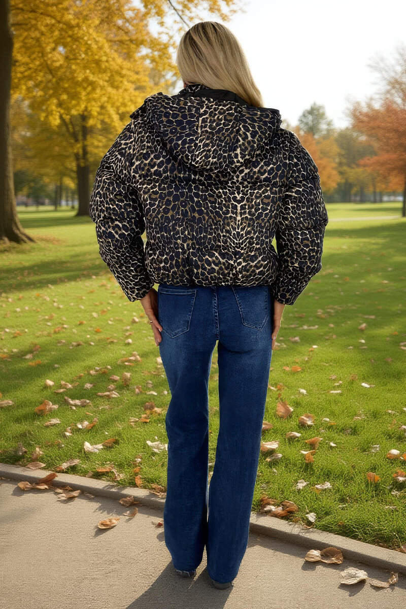 Leopard Print Hooded Short Puffer Coat Leopard Print Hooded Short Puffer Coat